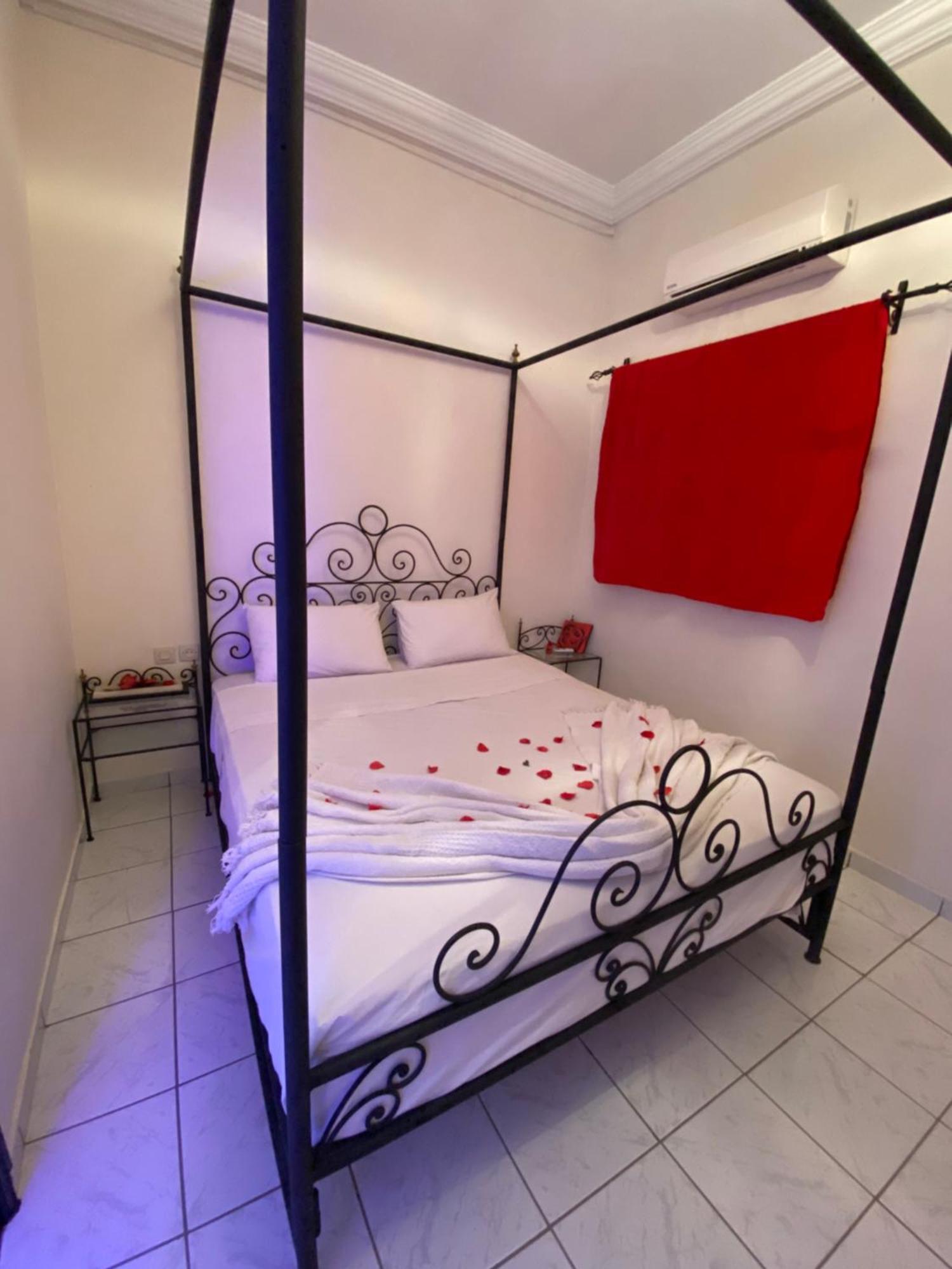 Riad Piscine Palmeraie مراكش المظهر الخارجي الصورة